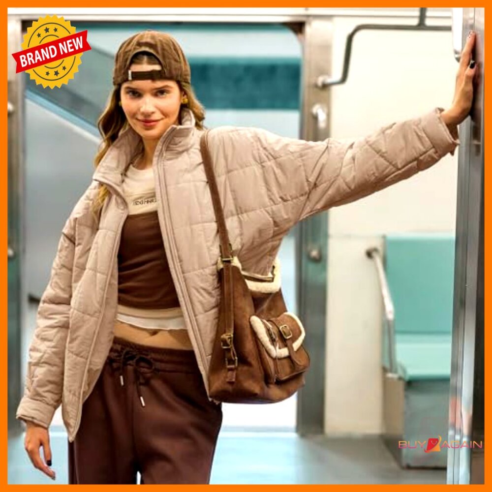 Oversized Lightweight Puffer Jacket Packable Fold… - image 5